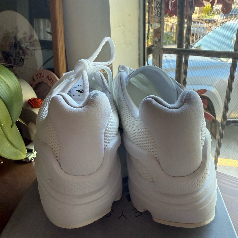 Adidas by Stella McCartney SPW 2000 Sneaker, White 6.5 - Picture 7 of 15